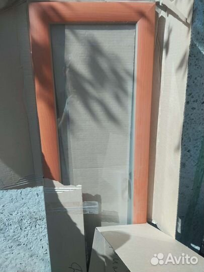 Остатки мебели и комплектующих