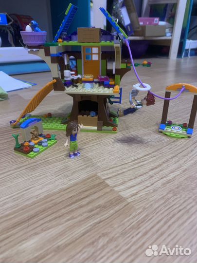 Lego Friends домик на дереве