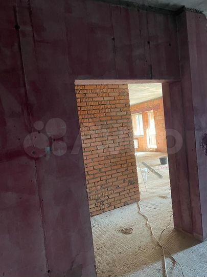 3-к. квартира, 135 м², 3/9 эт.