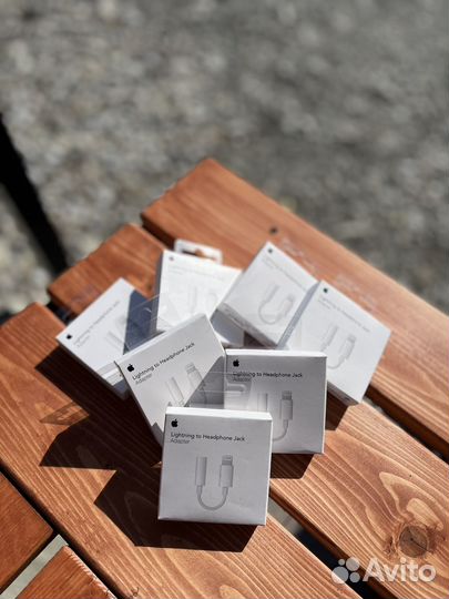 Переходник для наушников iPhone