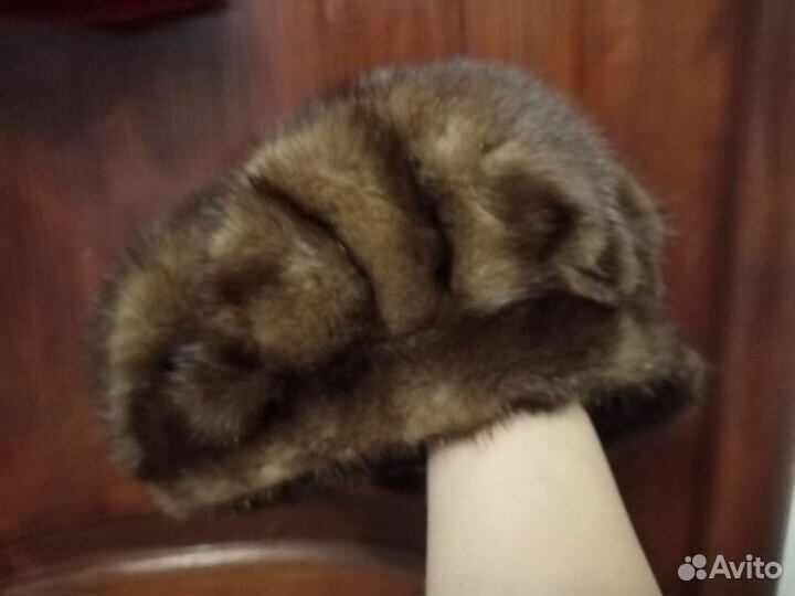 Шапка-кепка женская норковая, б/у