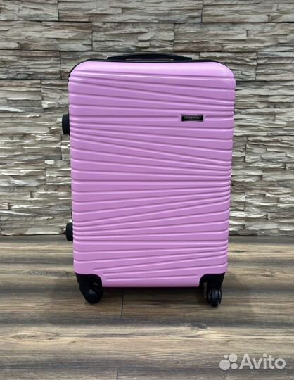 Чемодан гарантия 2 года