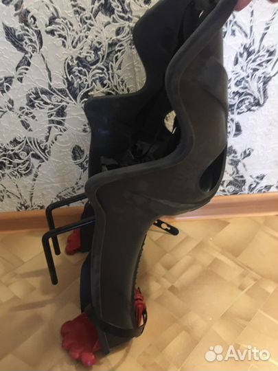 Детское кресло на велосипед