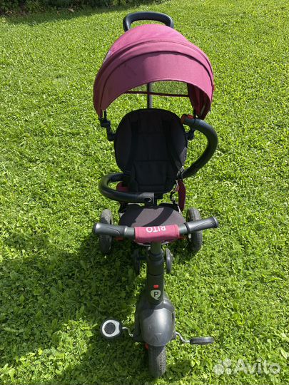 Детский трехколесный велосипед с ручкой QPlay rito