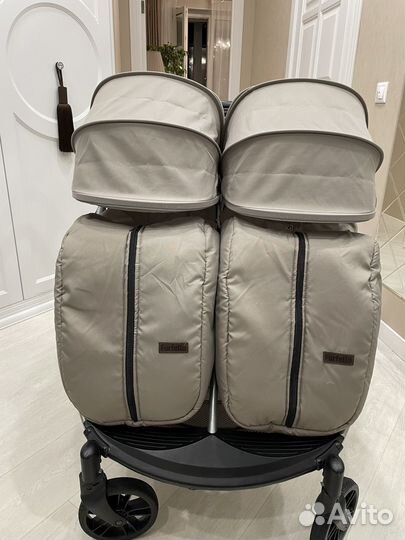 Коляска для двойни