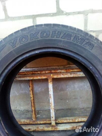 Yokohama G91 225/60 R17 99G