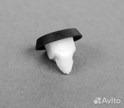 Клипса крепления бампера заднего, N10621301