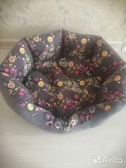 Лежанка для кошек