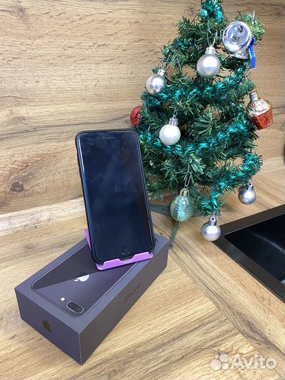 Apple iPhone 8 Plus 64GB