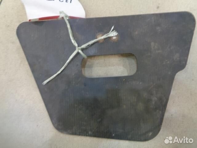 Обшивка багажника (крышка) Toyota Prius 1997-2003