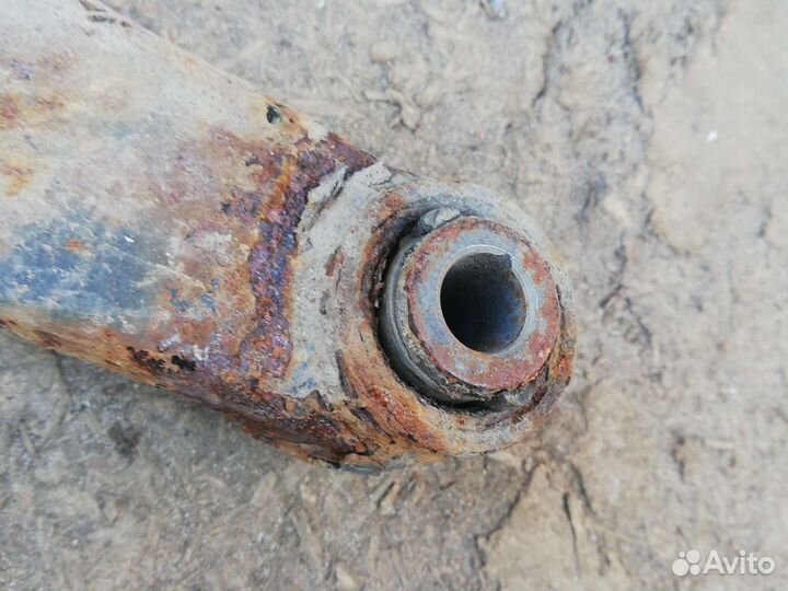 Рычаг задний Ниссан Премьера Комфорт Р11