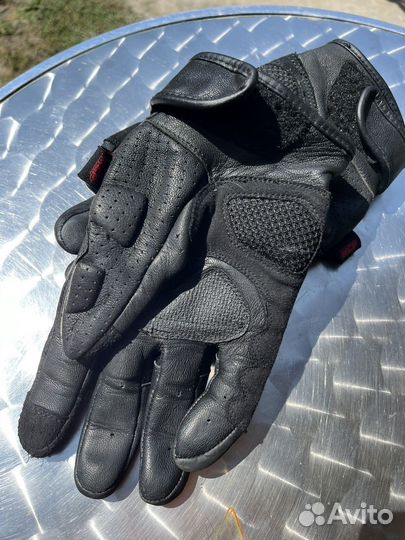 Мотоперчатки