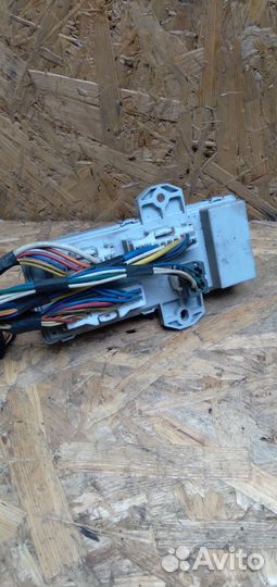 Блок предохранителей Kia sorento