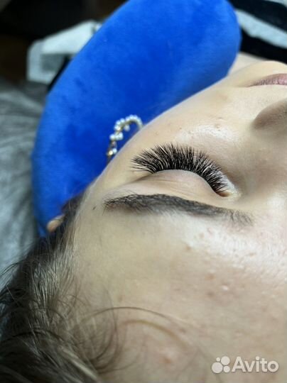 Обучение наращиванию ресниц