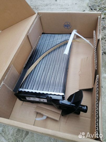 Радиатор печки + Мелочь vw t4