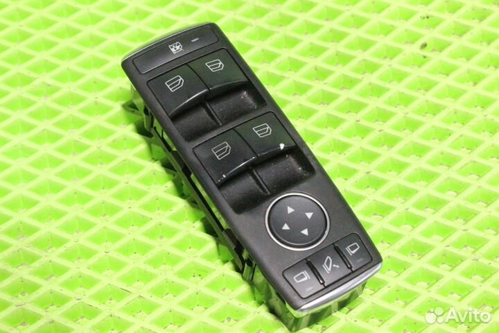 Блок эсп правый Mercedes-Benz E-Class W212