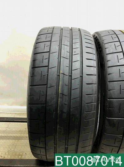 Pirelli P Zero PZ4 235/35 R19 105W
