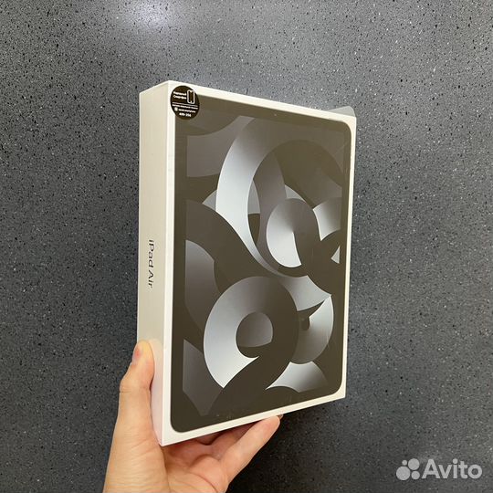 Apple iPad Air (5-го поколения) Wi-Fi 64Gb