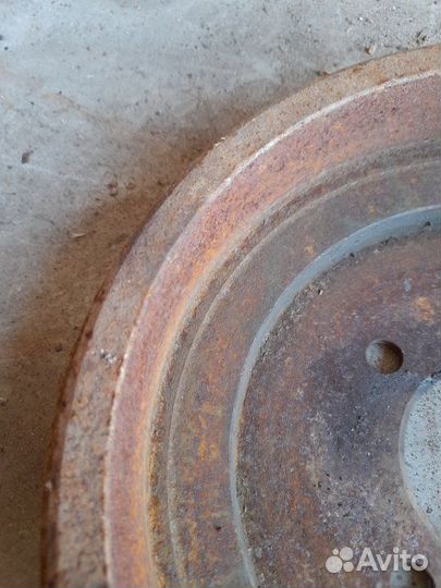 Тормозной барабан задний Mitsubishi Lancer Cedia