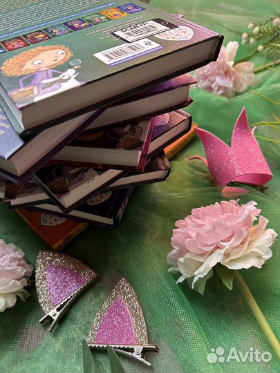 Приключения девочки-детектива Мэйдзи Хитченс 8шт