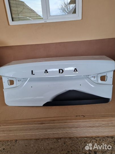 Задний бампер