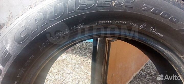 Bridgestone Ice Cruiser 7000 285/60 R18 T