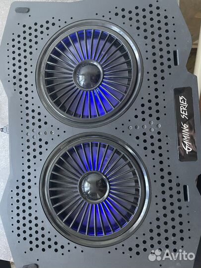 Подставка с охлаждением для ноутбука