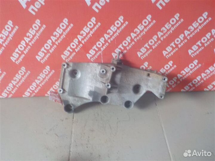 Кронштейн генератора LADA X-Ray 21129 2016