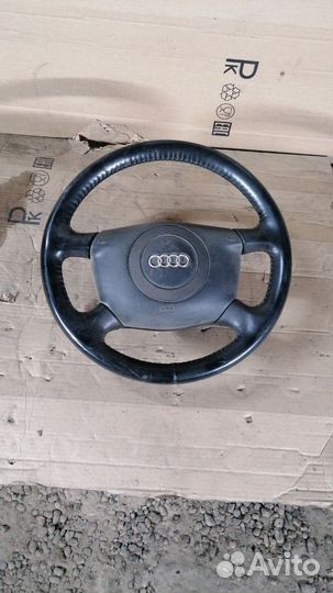 Руль в сборе с подушкой Ауди А8 1998г оригинал