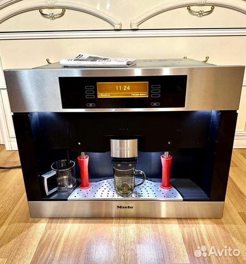 Встраиваемая кофемашина miele