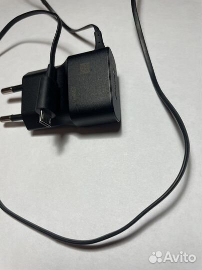 Зарядное устройство