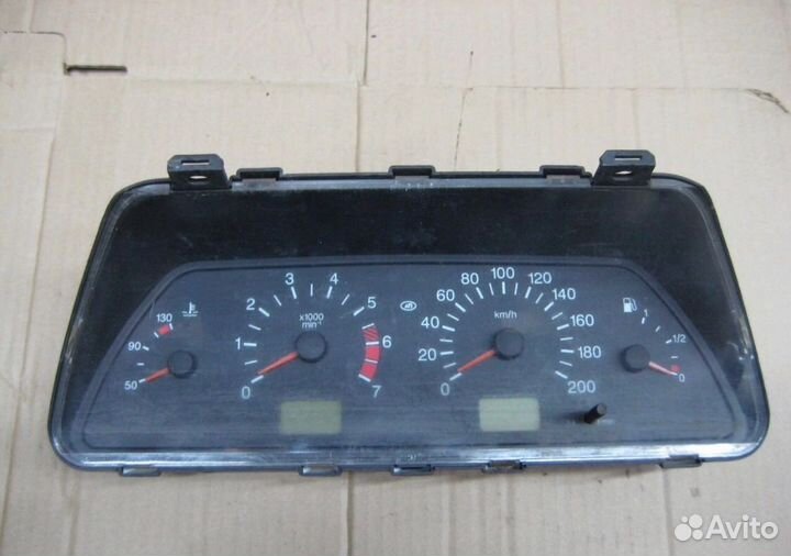 Продаю приборную панель ваз 2114