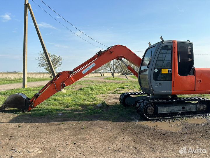 Аренда мини экскаватора hitachi