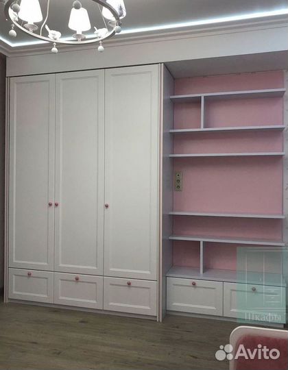 Стенка в гостиную