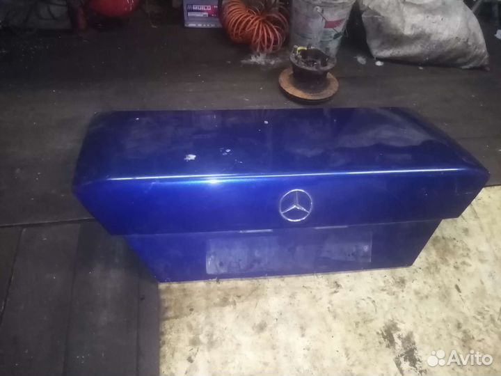 Крышка багажника mercedes w 124