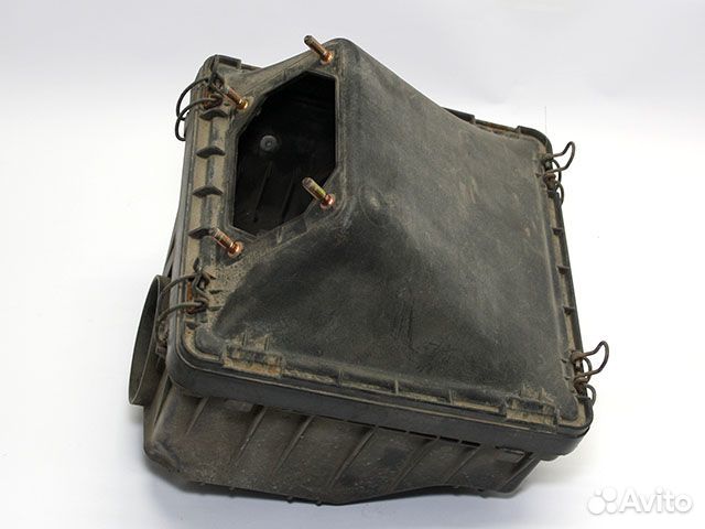 Корпус фильтра воздушного Mitsubishi PajeroSport