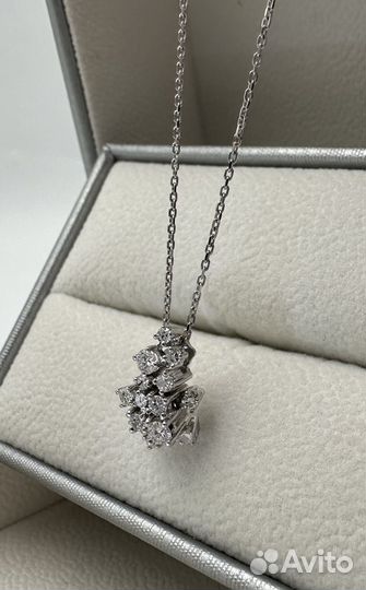 Золотая подвеска с бриллиантами 0,51 ct