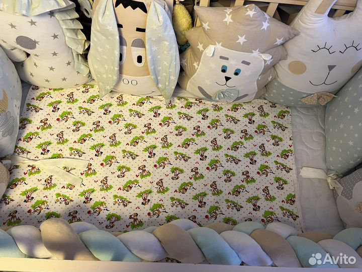 Бортики в детскую кроватку