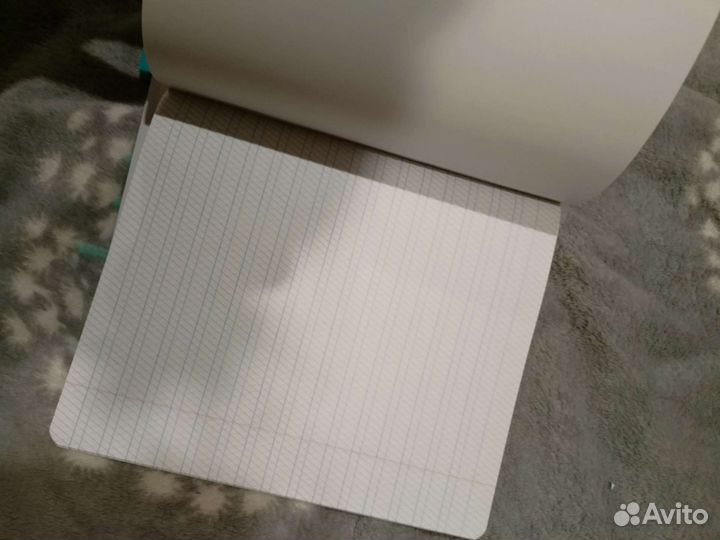 Тетради новые