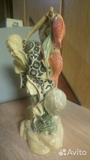 Китайская фигурка Рыбак