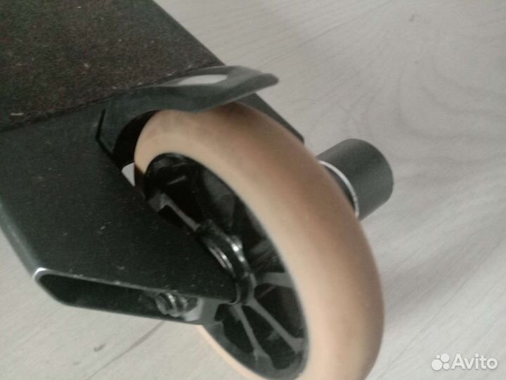 Трюковой самокат oxelo