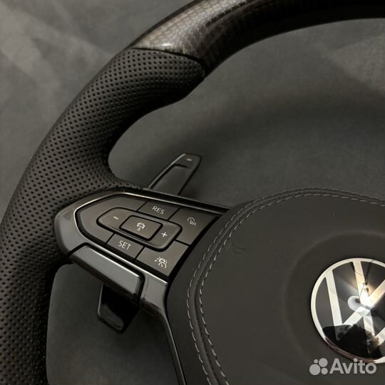 Карбоновый руль Volkswagen новый оригинал