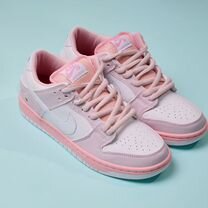 Nike SB Dunk Low QS "Pink Pigeon