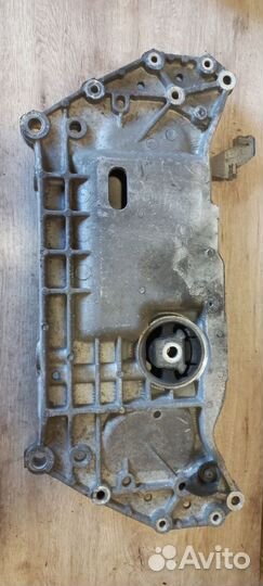 Подрамник Octavia A5, Golf 5, VAG