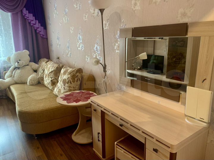 4-к. квартира, 76,6 м², 8/9 эт.