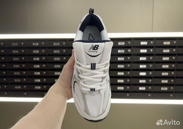 Кроссовки new balance 530 41