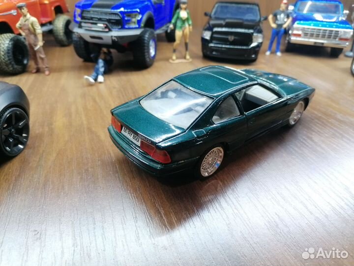 Bmw 850i 1/24