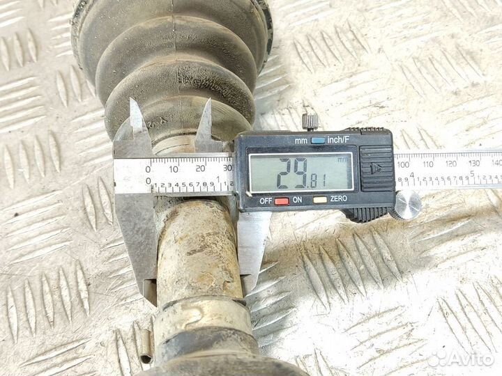 Полуось передняя правая Ssang yong Rexton 2001 200