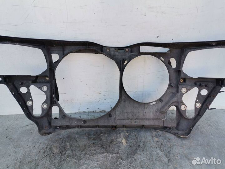 Передняя панель (телевизор) Volkswagen Passat B5