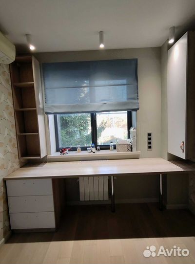 Рабочая зона у окна